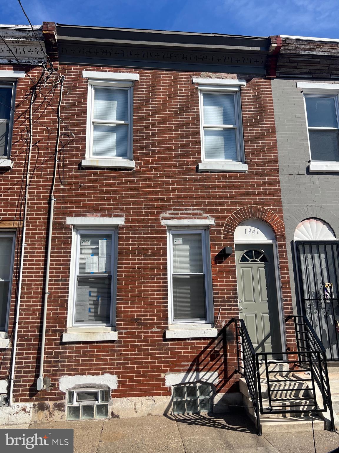 KENSINGTON - Residential