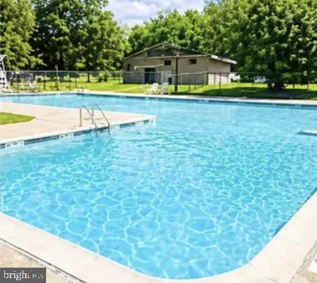 INDIAN MOUNTAIN LAKE - Residential