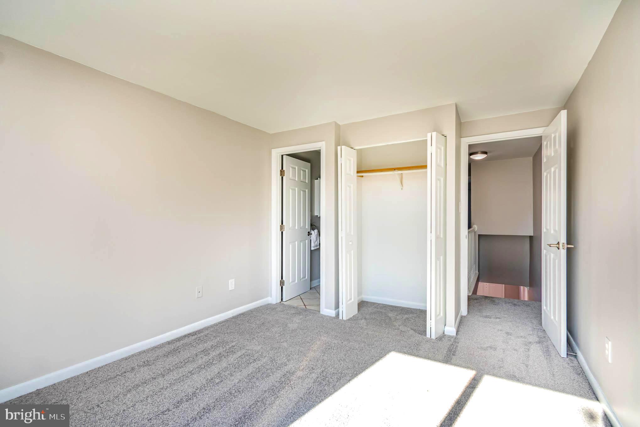 WASHINGTON VILLAGE - Residential