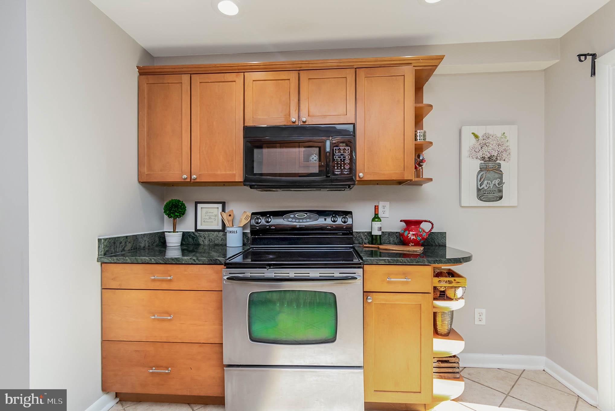 WASHINGTON VILLAGE - Residential