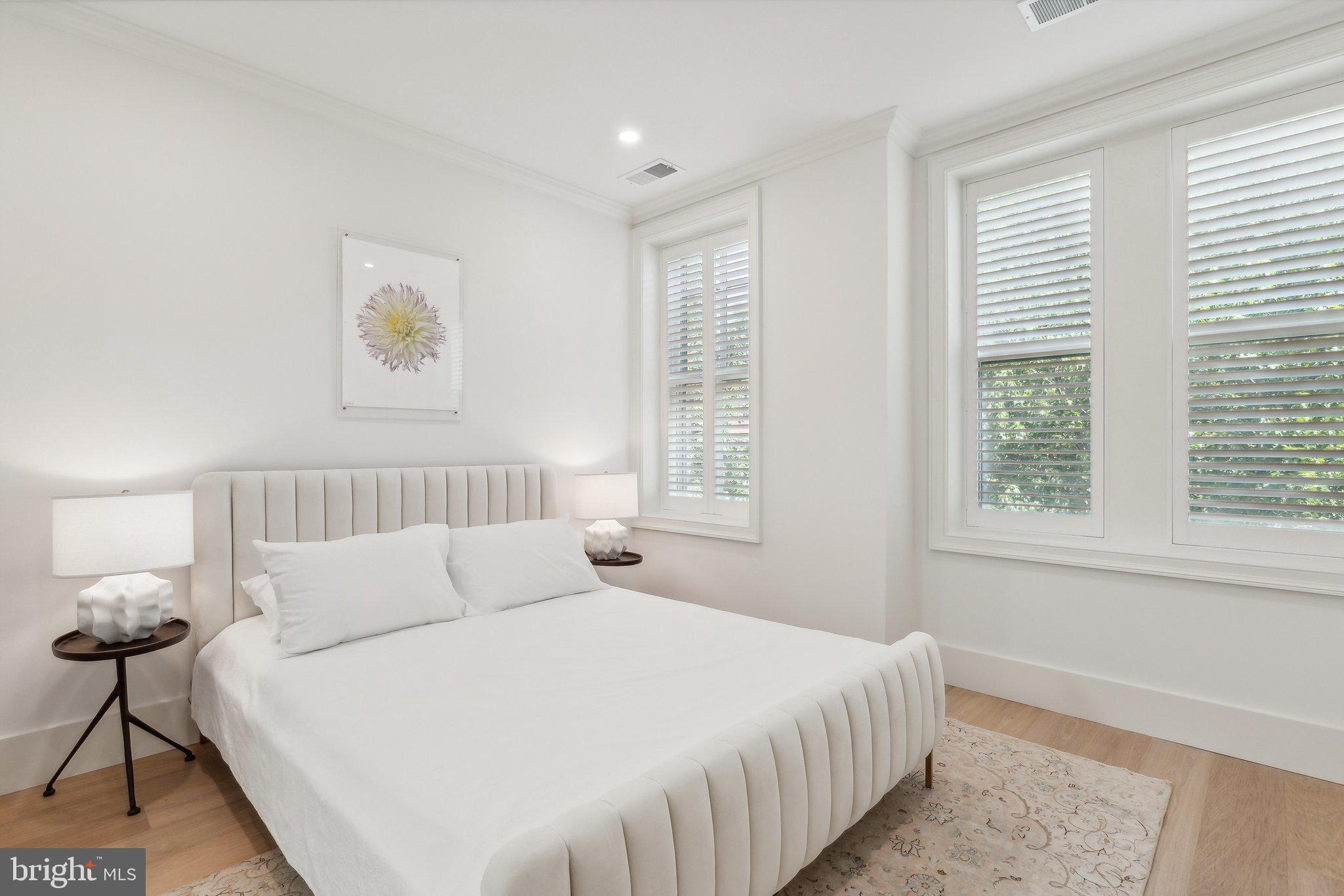 GEORGETOWN - Residential