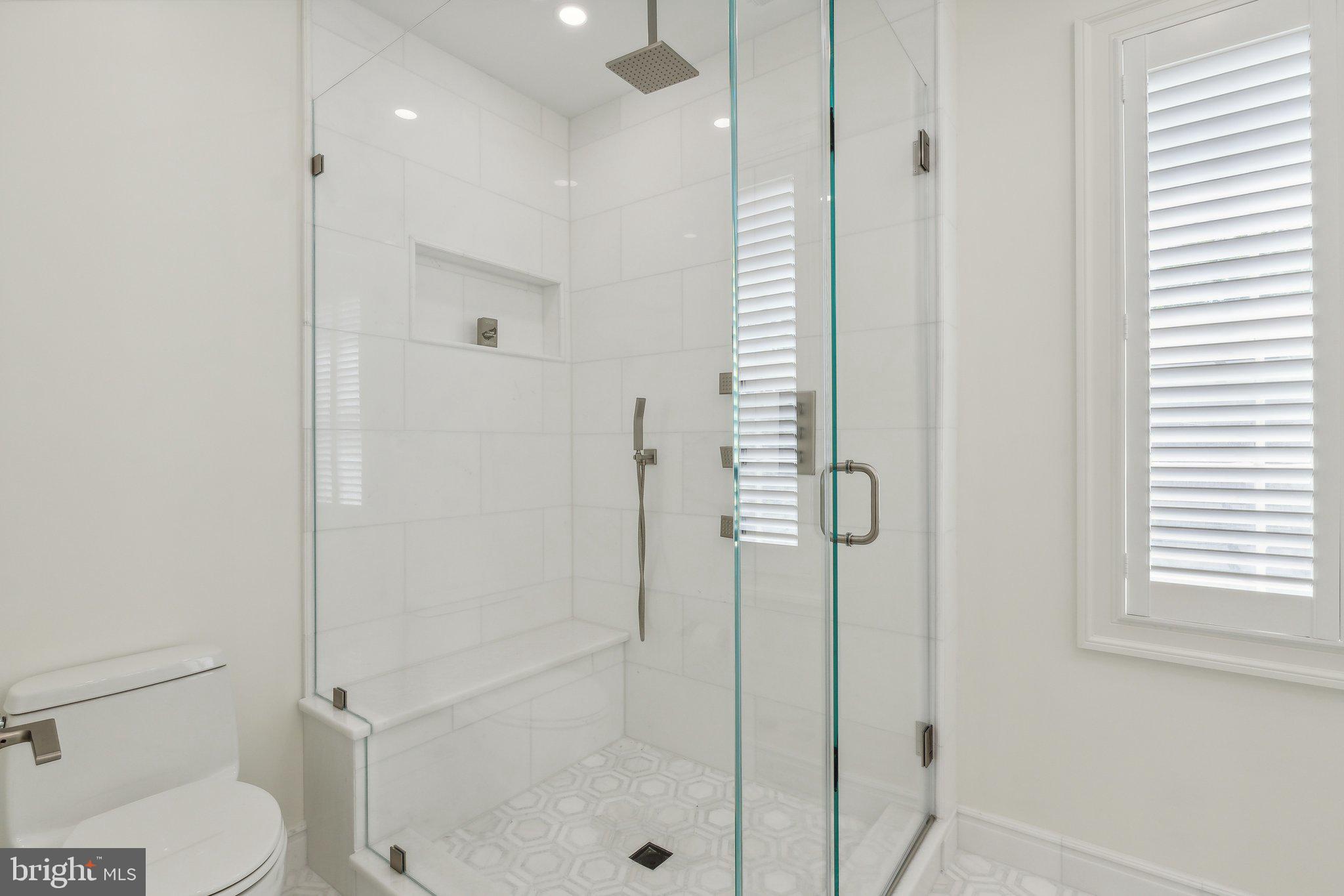 GEORGETOWN - Residential