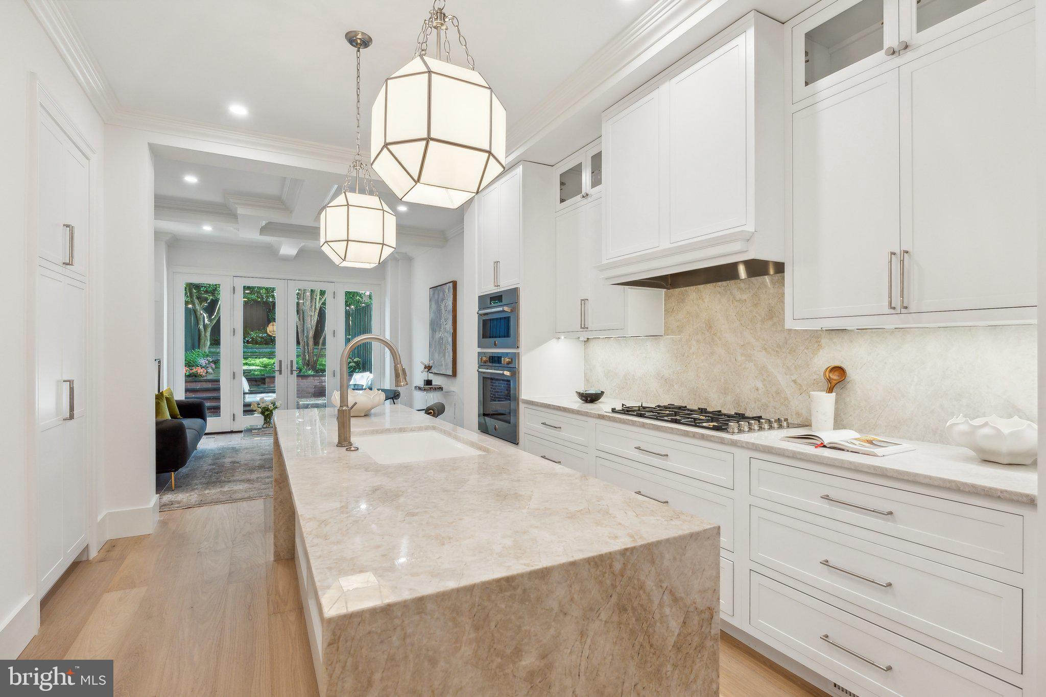 GEORGETOWN - Residential