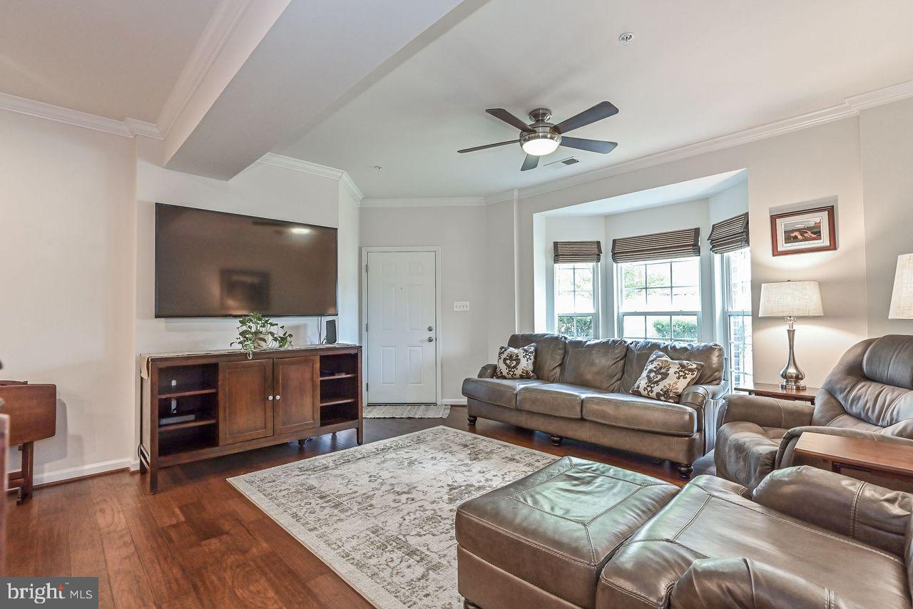 SOMERSET CONDO - Residential