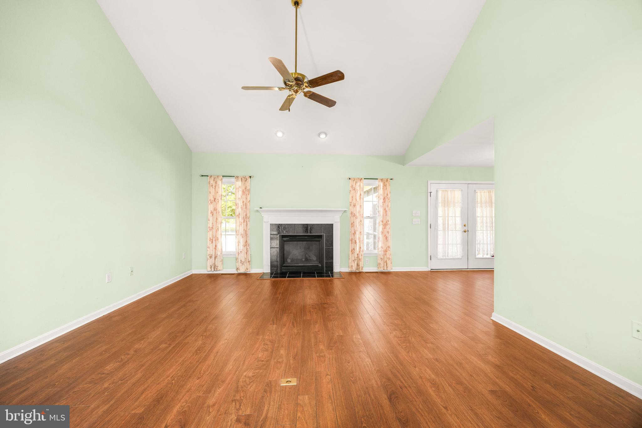 SLEEPY HOLLOW - Residential