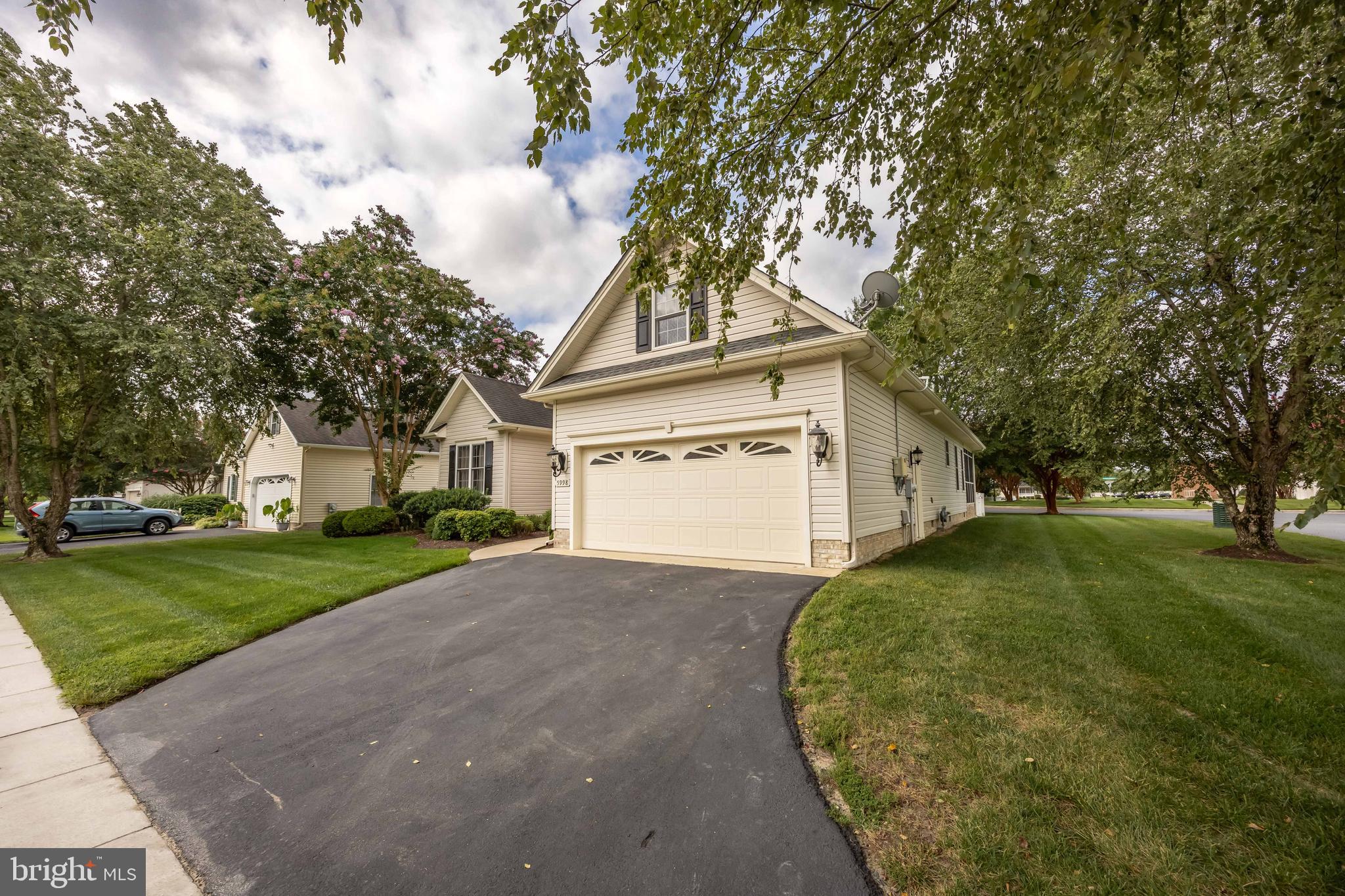 SLEEPY HOLLOW - Residential