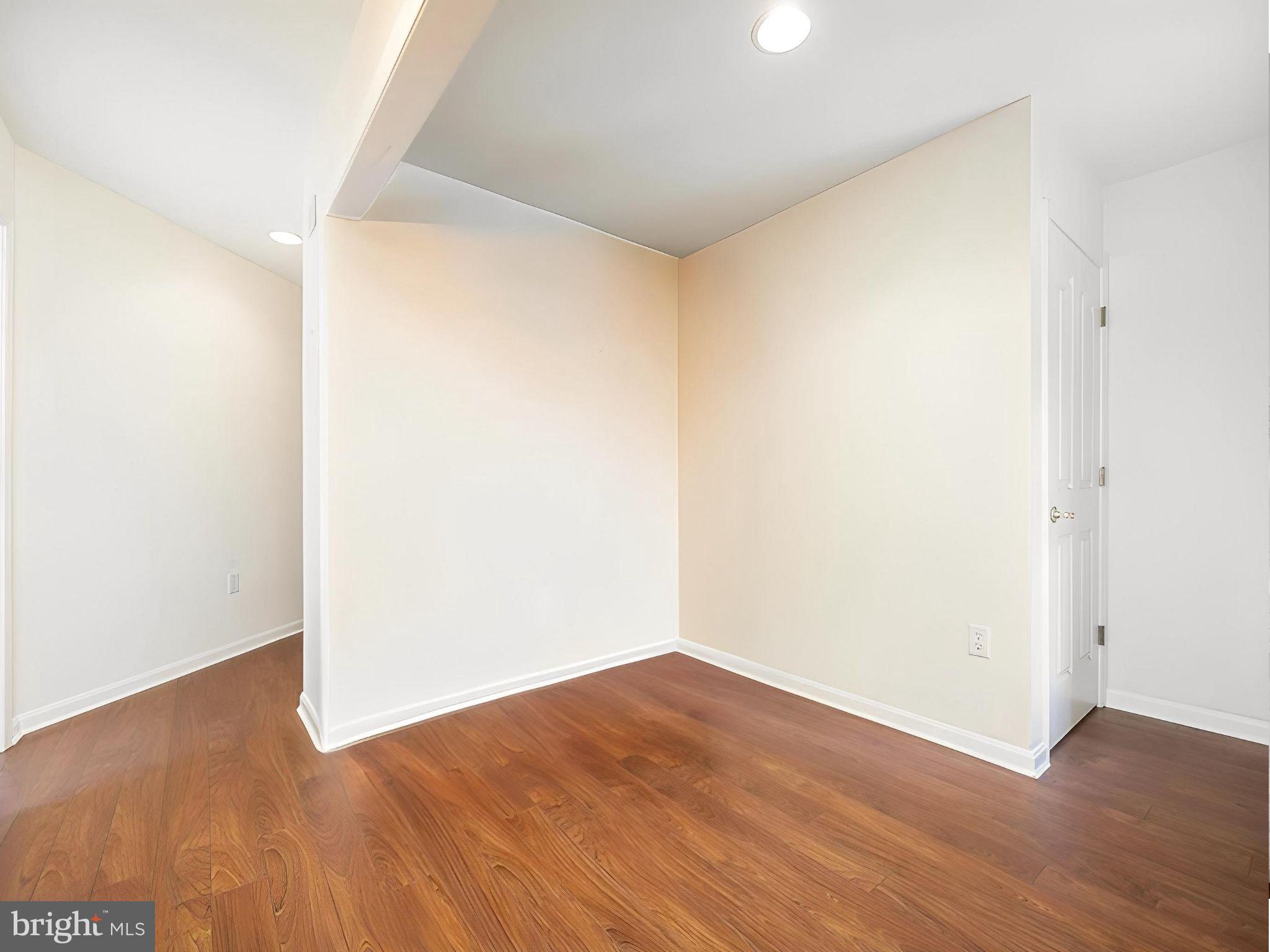 SLEEPY HOLLOW - Residential