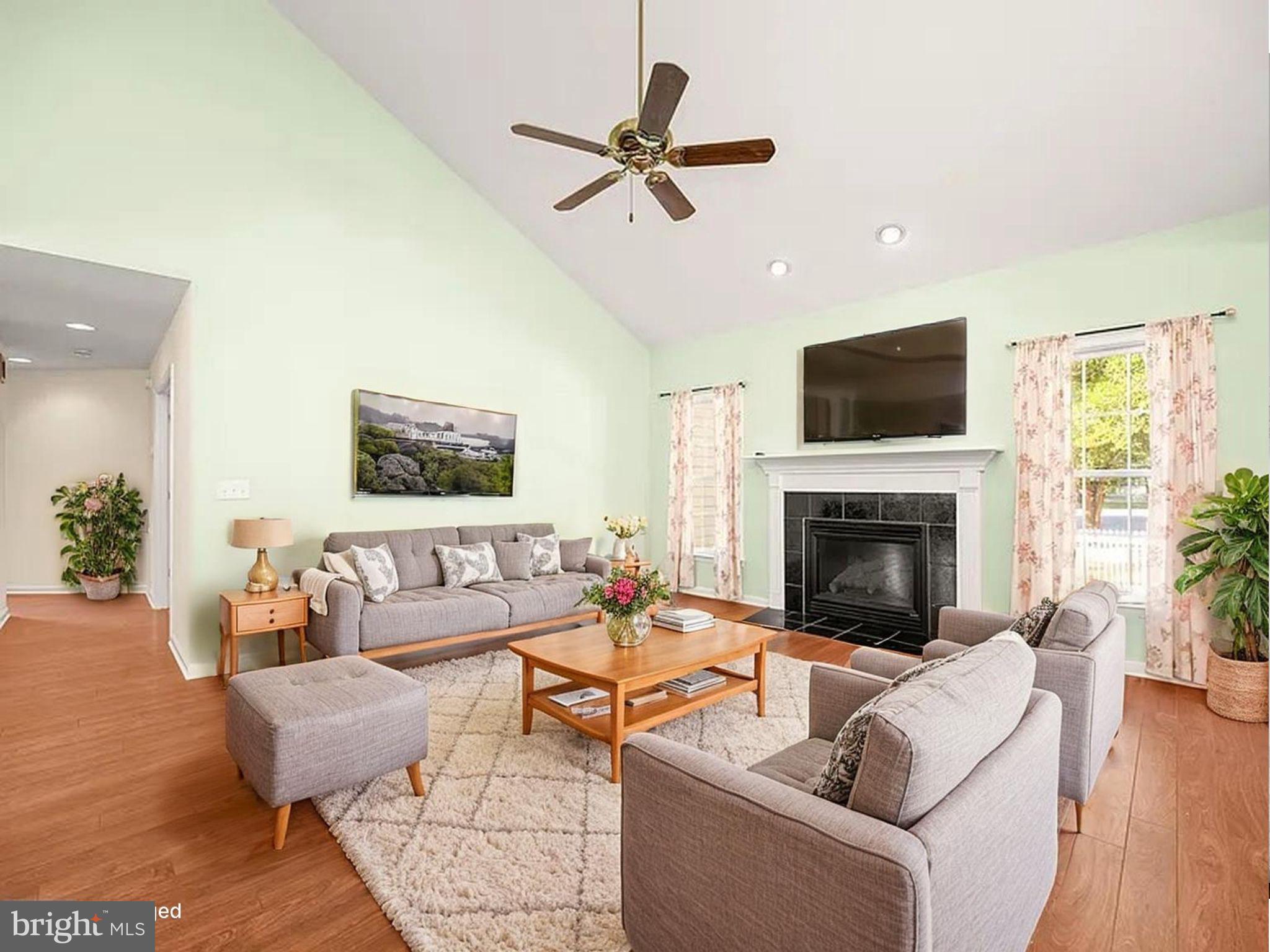 SLEEPY HOLLOW - Residential