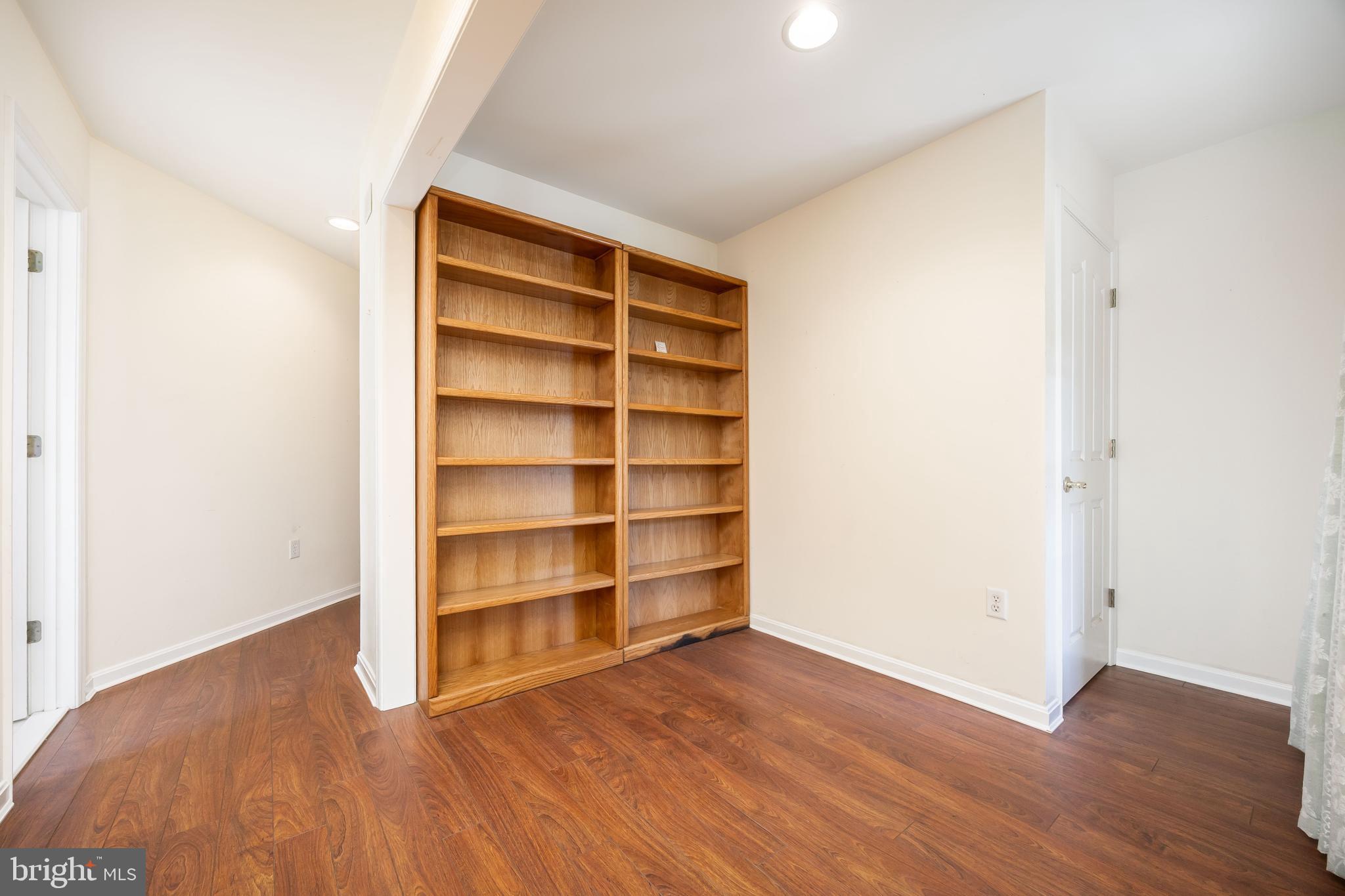 SLEEPY HOLLOW - Residential