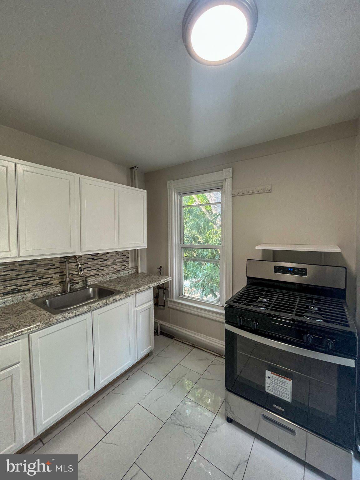 262 LAFAYETTE AVENUE 2