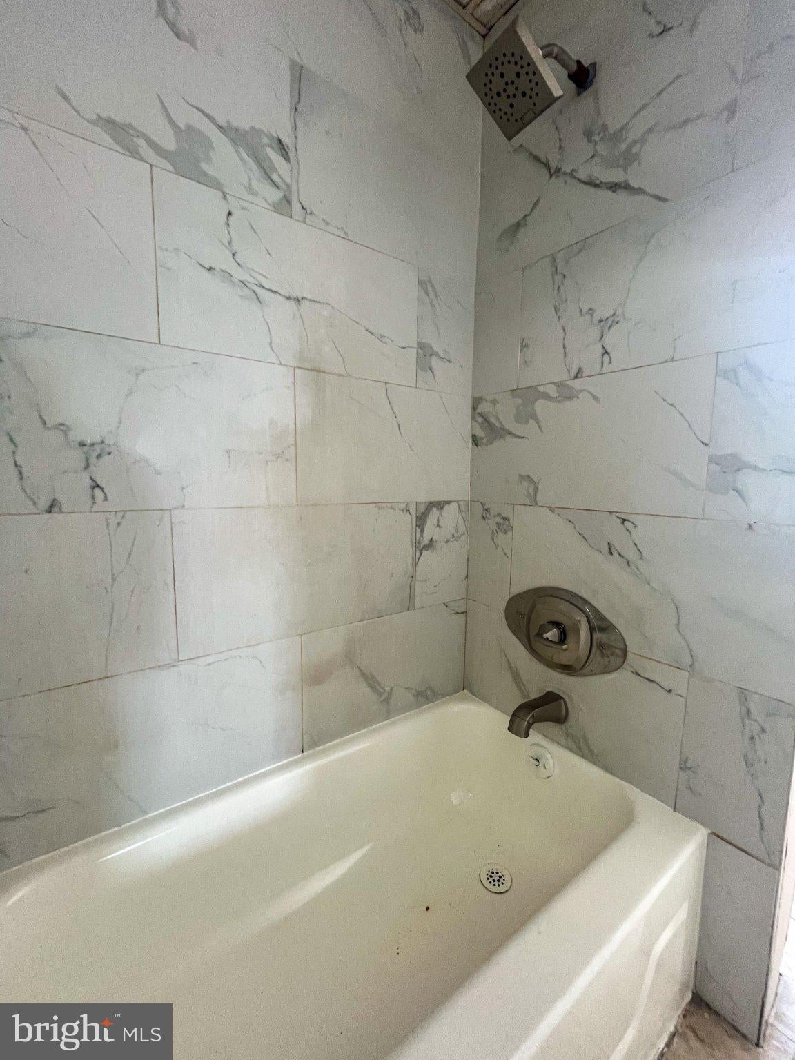 262 LAFAYETTE AVENUE 2