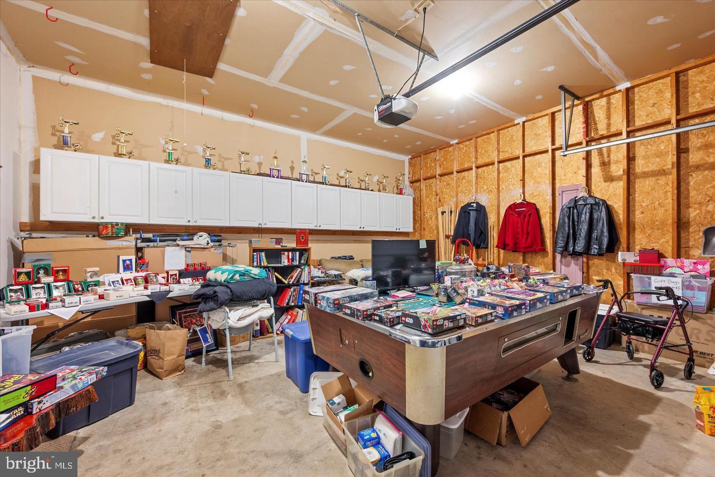 RESERVOIR RIDGE - Residential