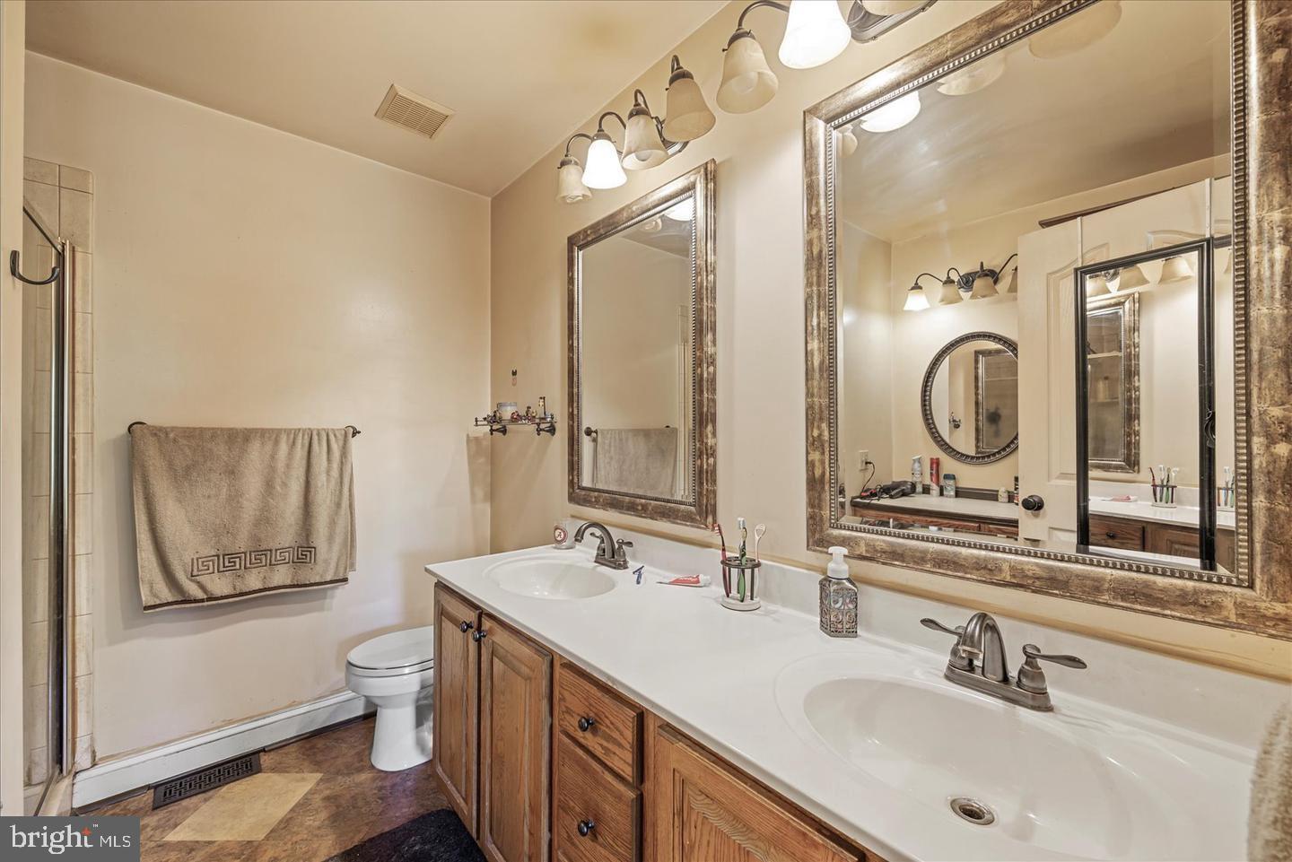 RESERVOIR RIDGE - Residential