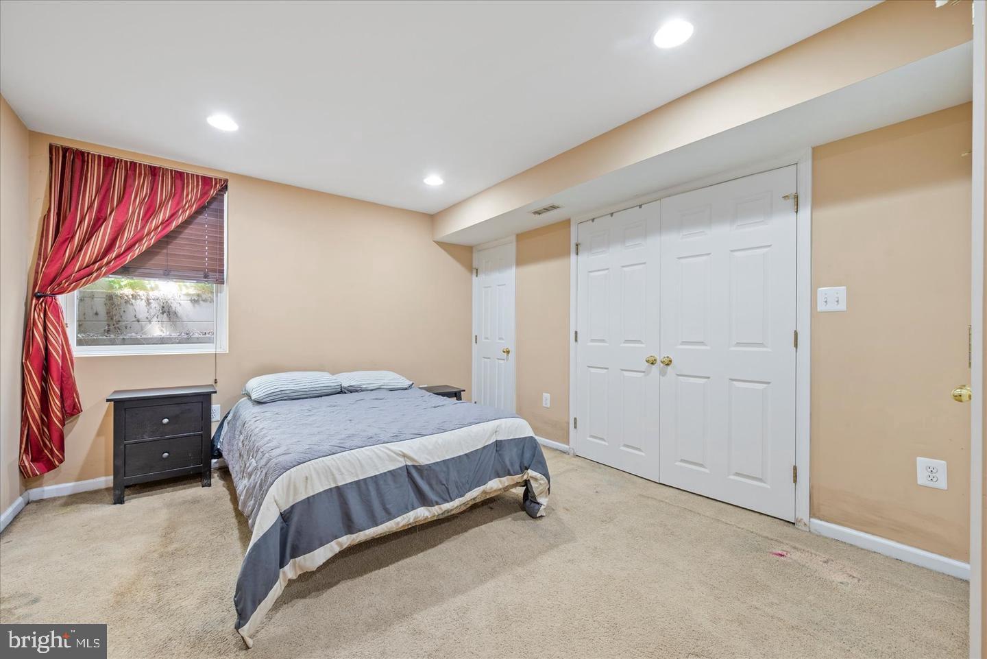 RESERVOIR RIDGE - Residential