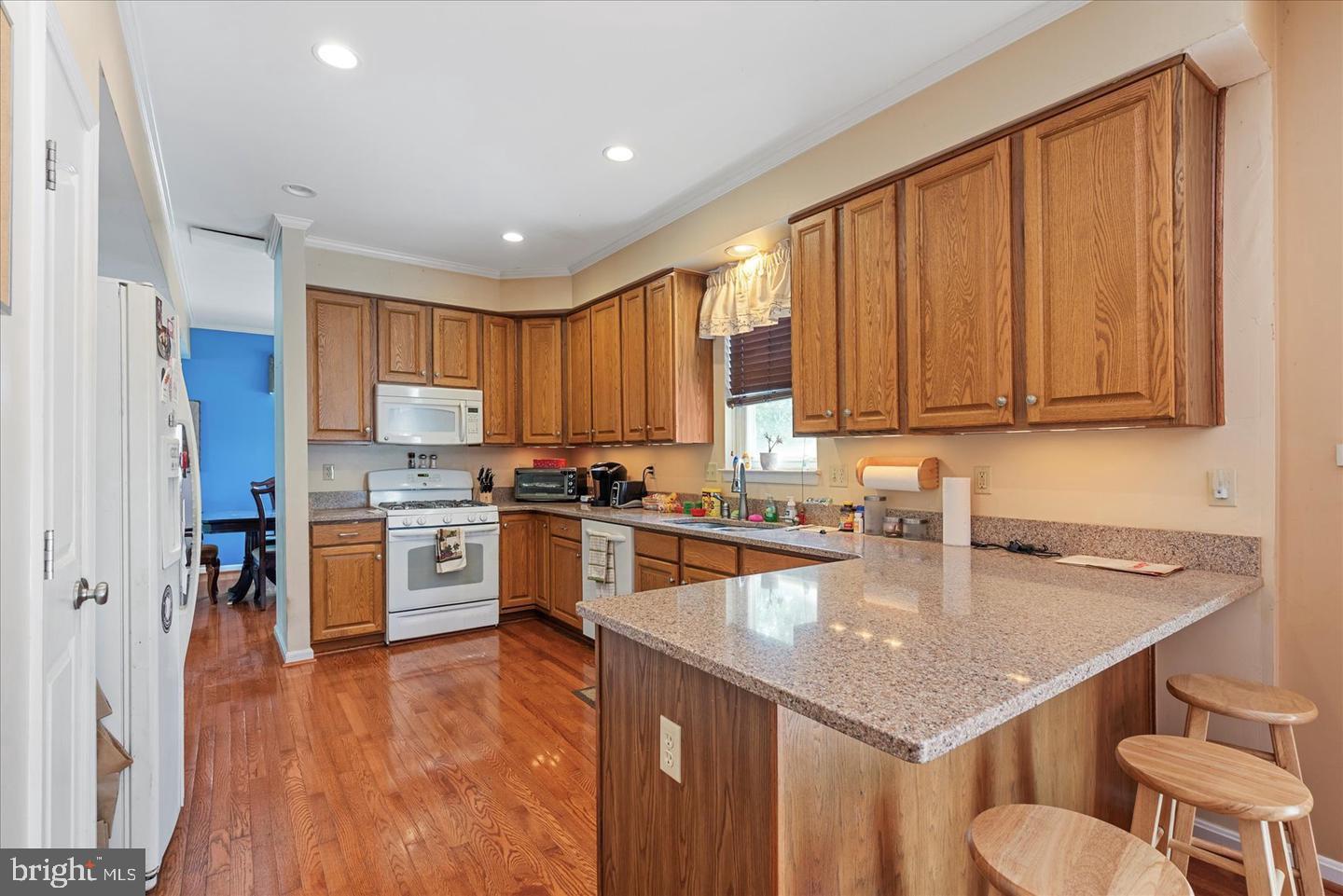 RESERVOIR RIDGE - Residential