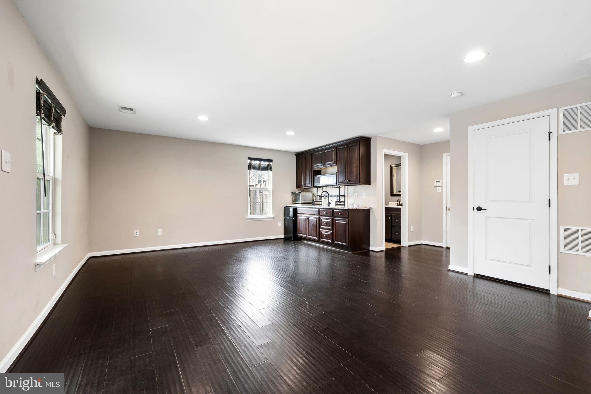 WENTWORTH GREEN - Residential