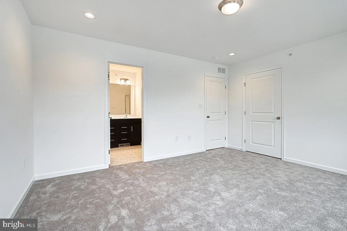 HARVEST MEADOWS - Residential