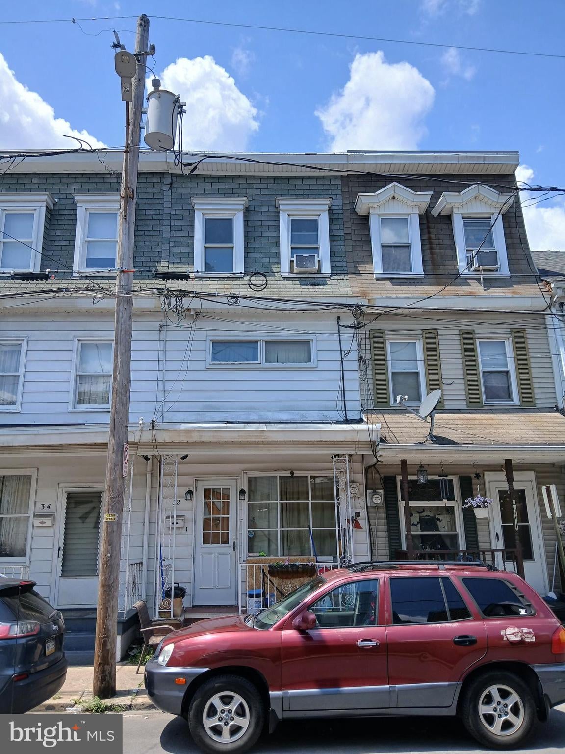 32 S FRANKLIN STREET