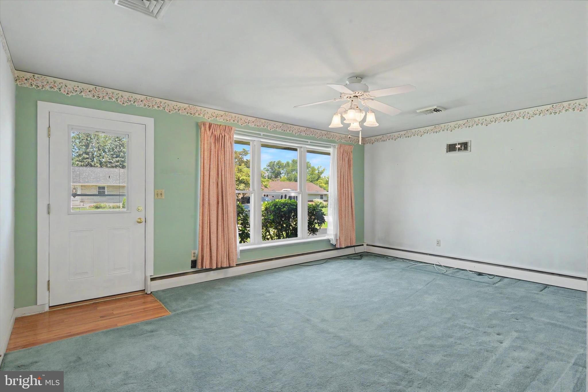 308 HILLCREST DRIVE