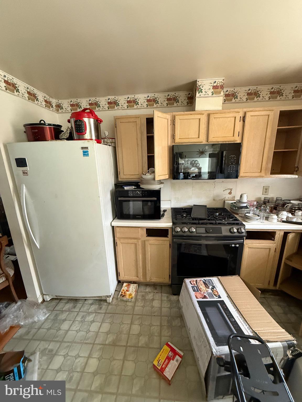 CHILLUM HILLS - Residential