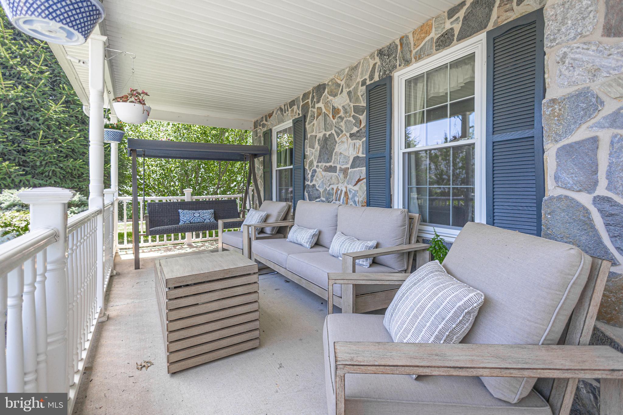 WELLINGTON ESTATES - Residential