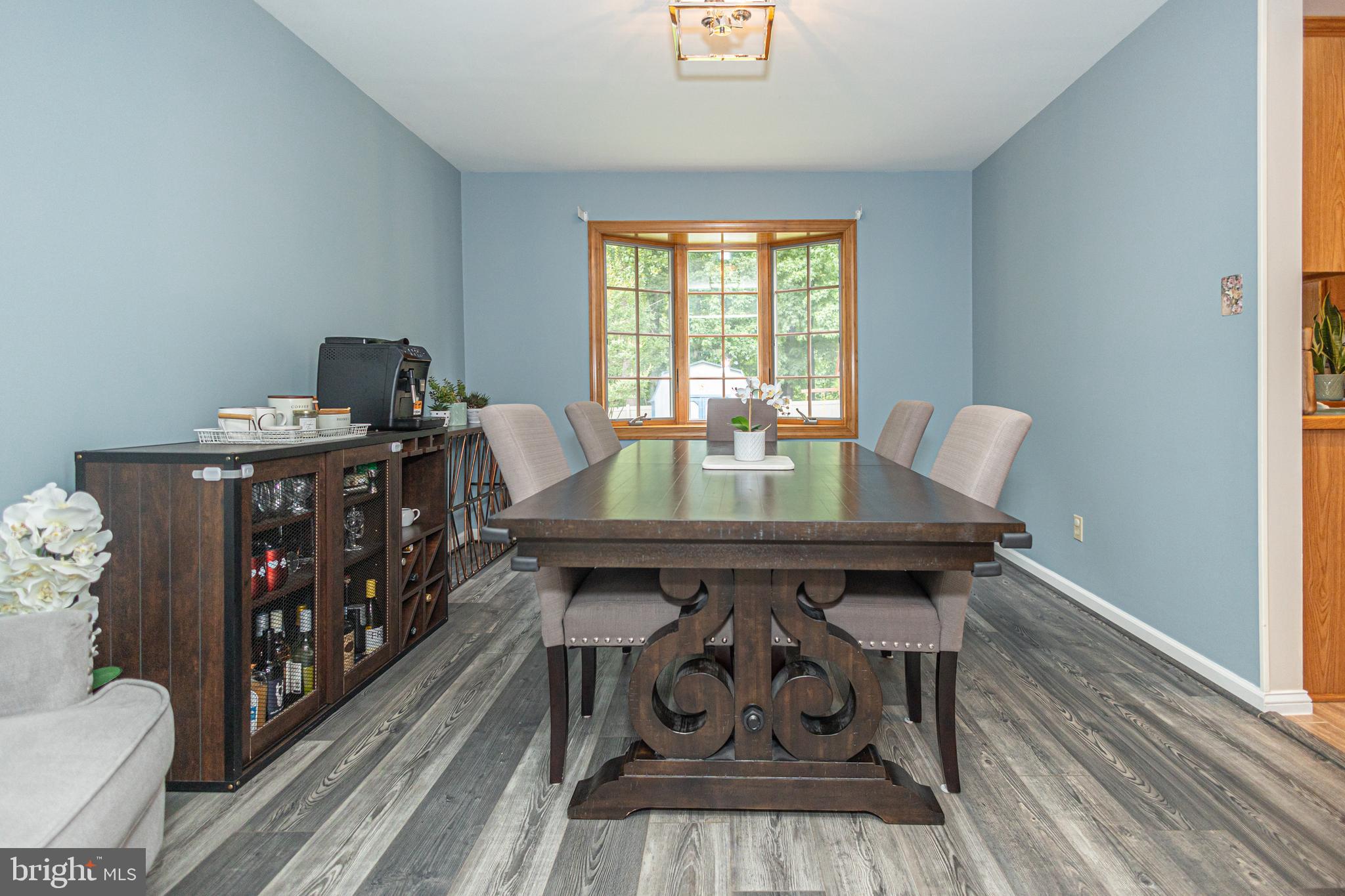 WELLINGTON ESTATES - Residential