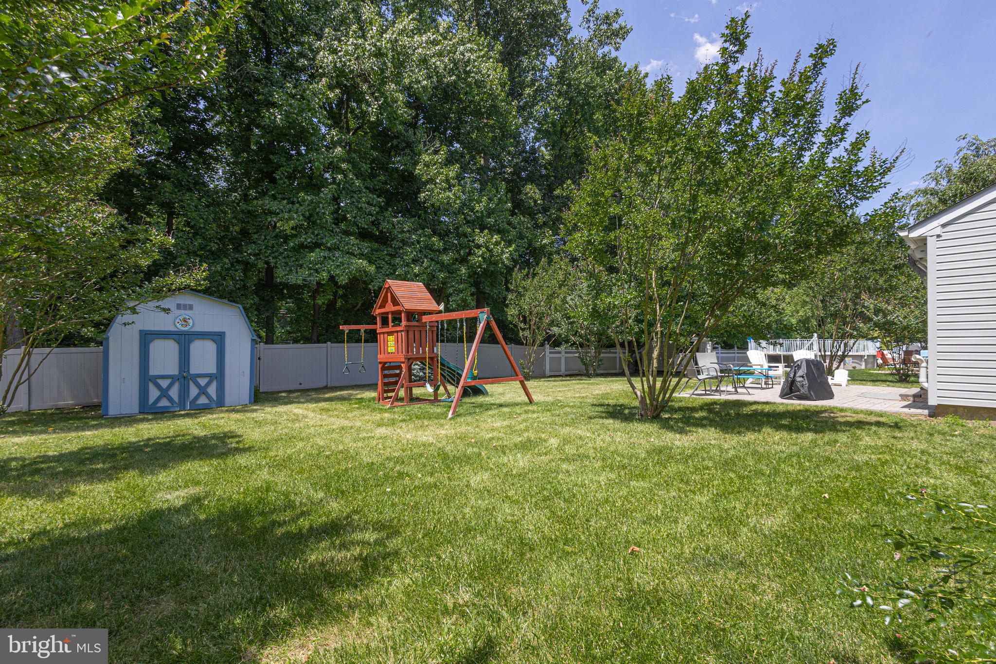 WELLINGTON ESTATES - Residential