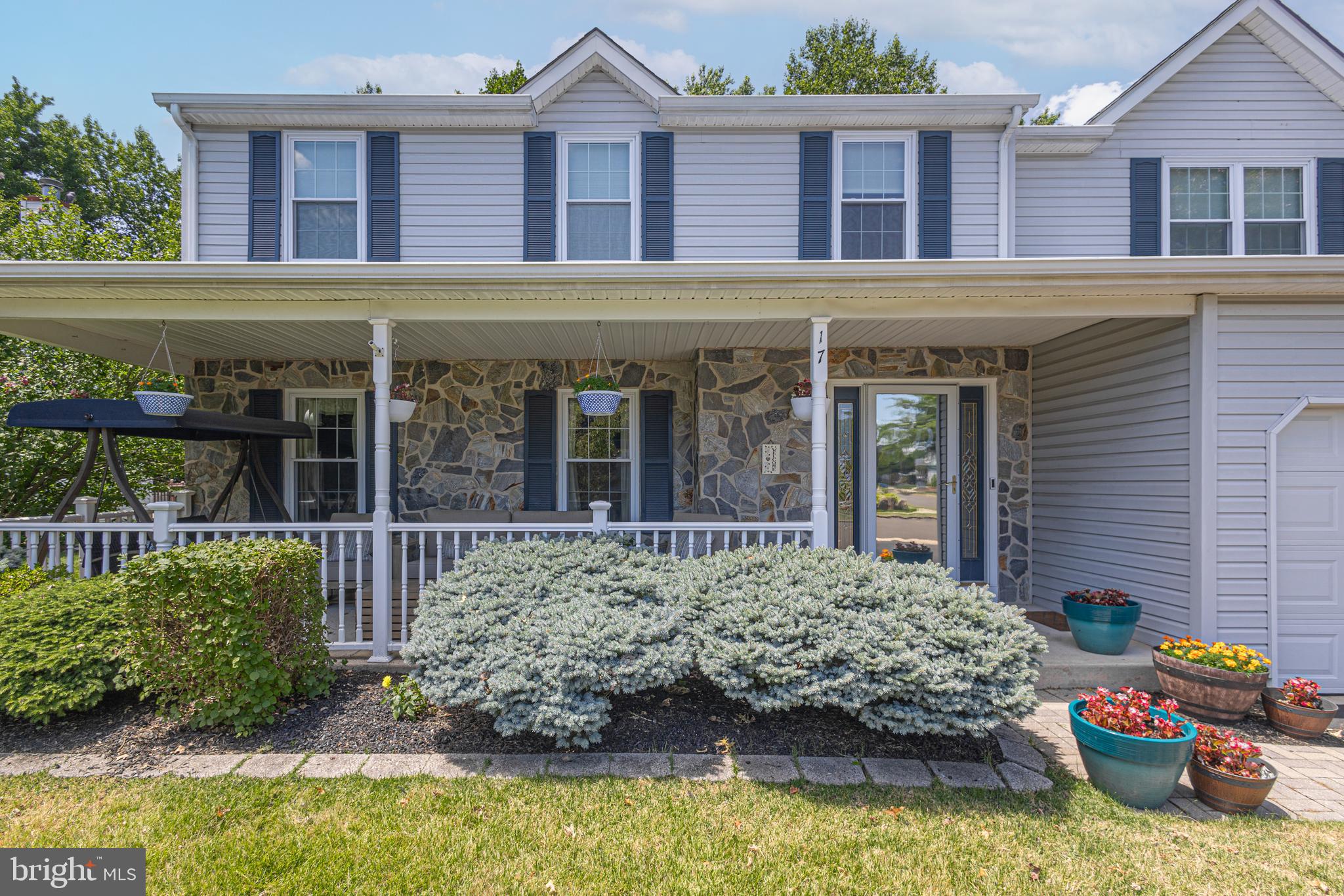 WELLINGTON ESTATES - Residential