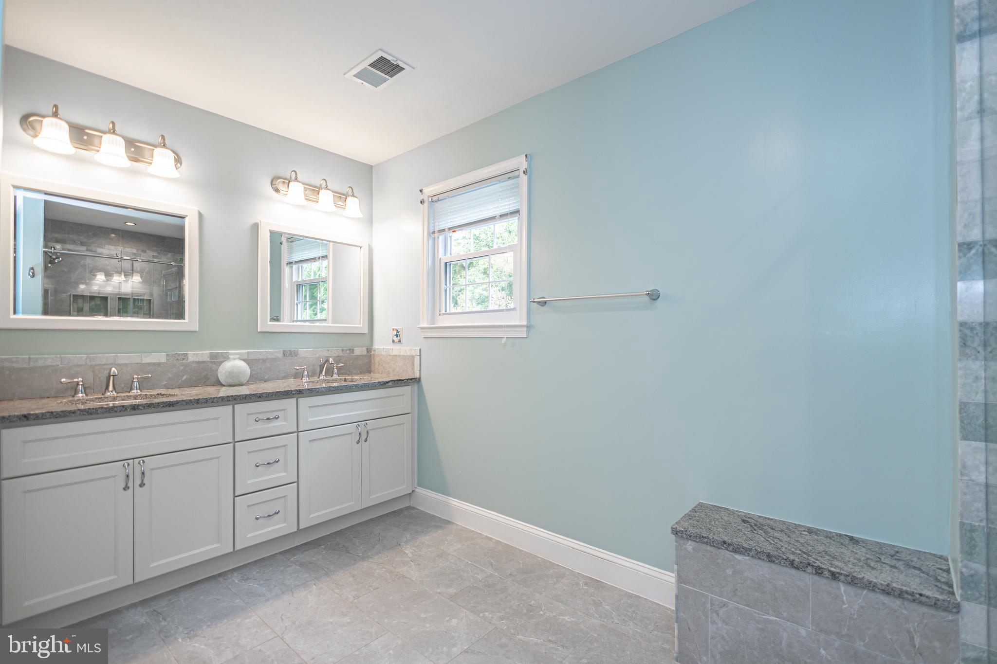 WELLINGTON ESTATES - Residential