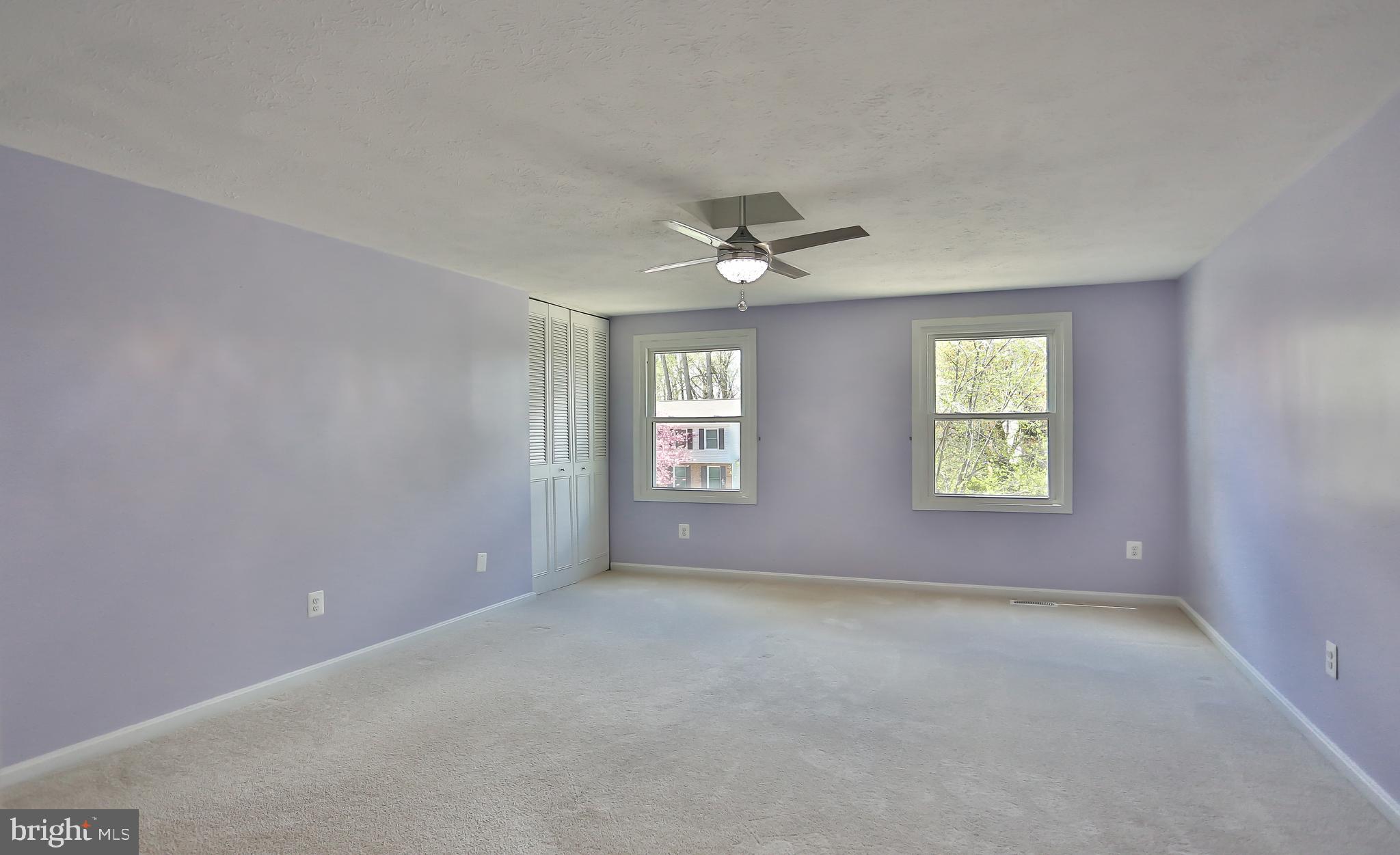 COUNTRY CLUB LAKE - Residential