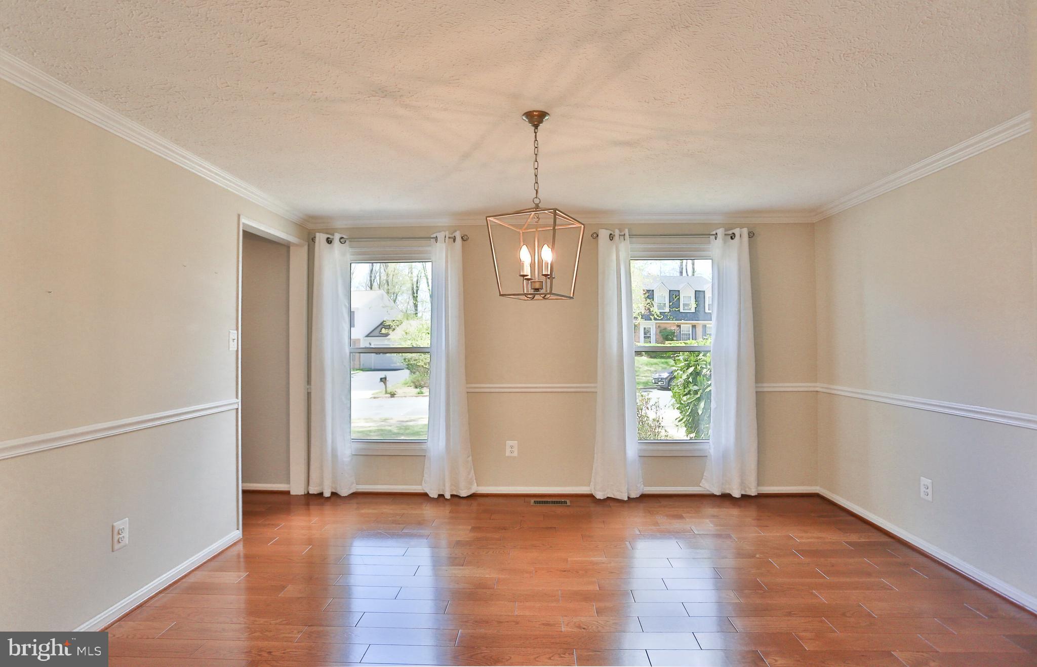 COUNTRY CLUB LAKE - Residential