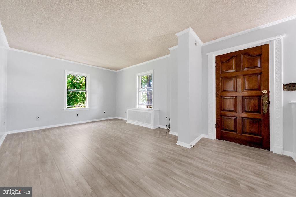 4400 SCHOOL LANE