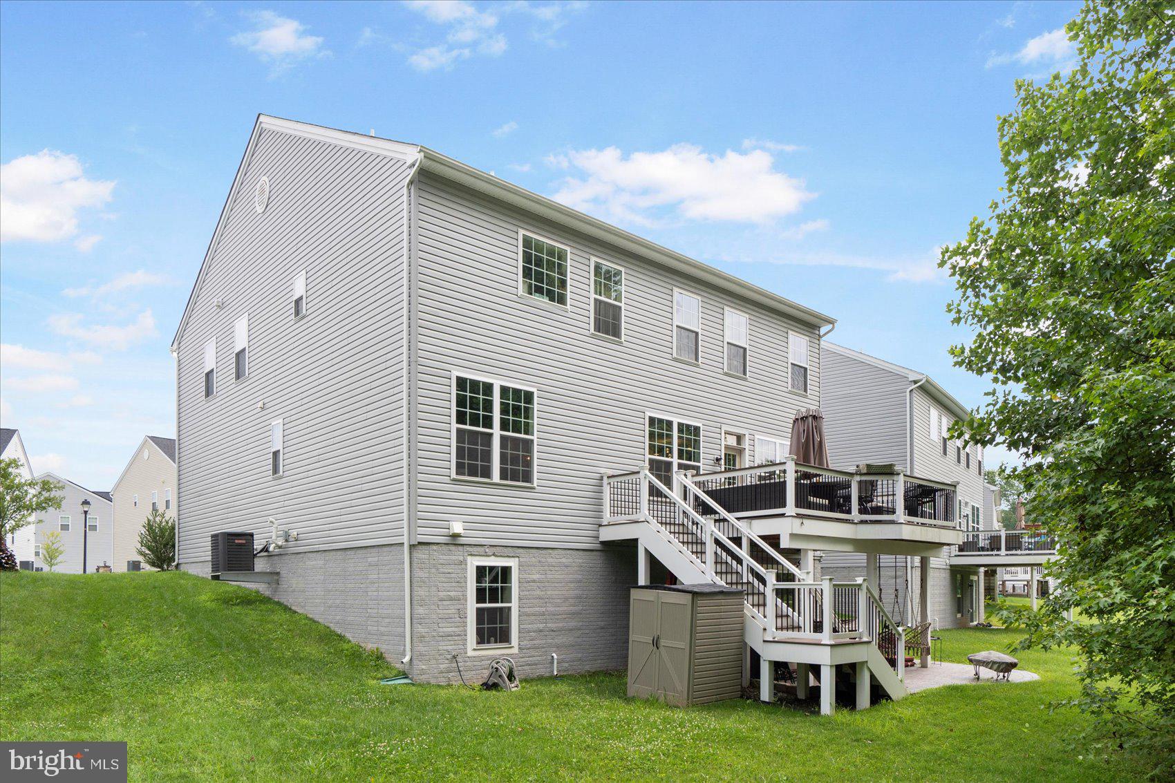 PRESERVE AT WINDLASS RUN - Residential