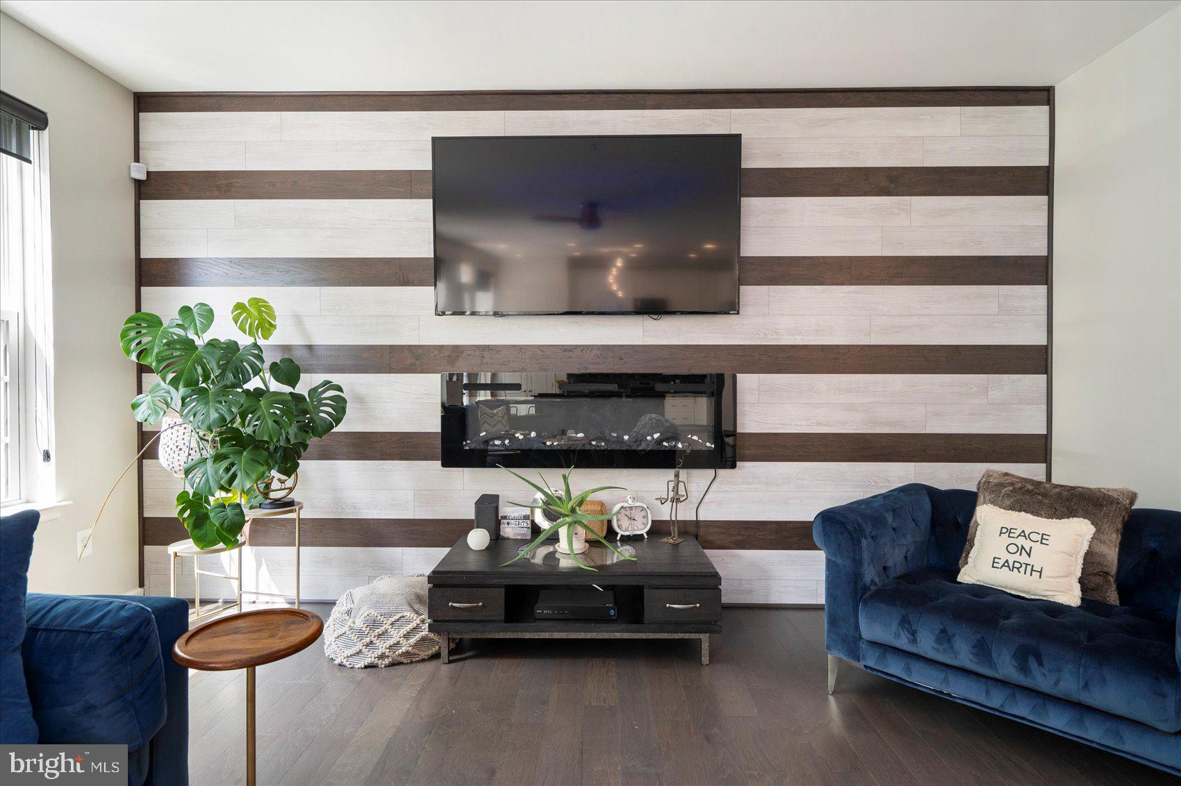 PRESERVE AT WINDLASS RUN - Residential