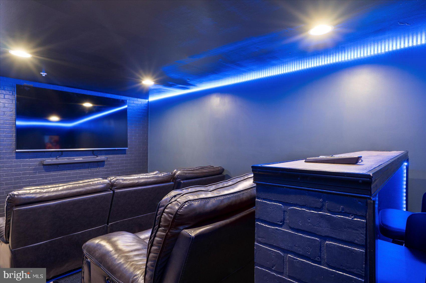 PRESERVE AT WINDLASS RUN - Residential