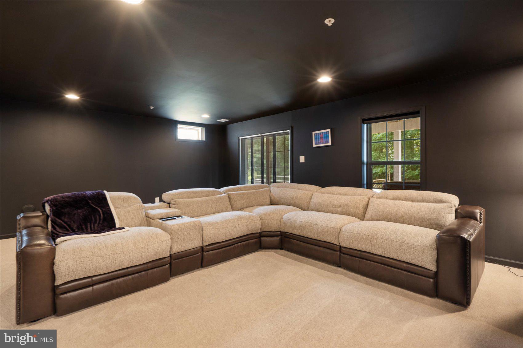 PRESERVE AT WINDLASS RUN - Residential