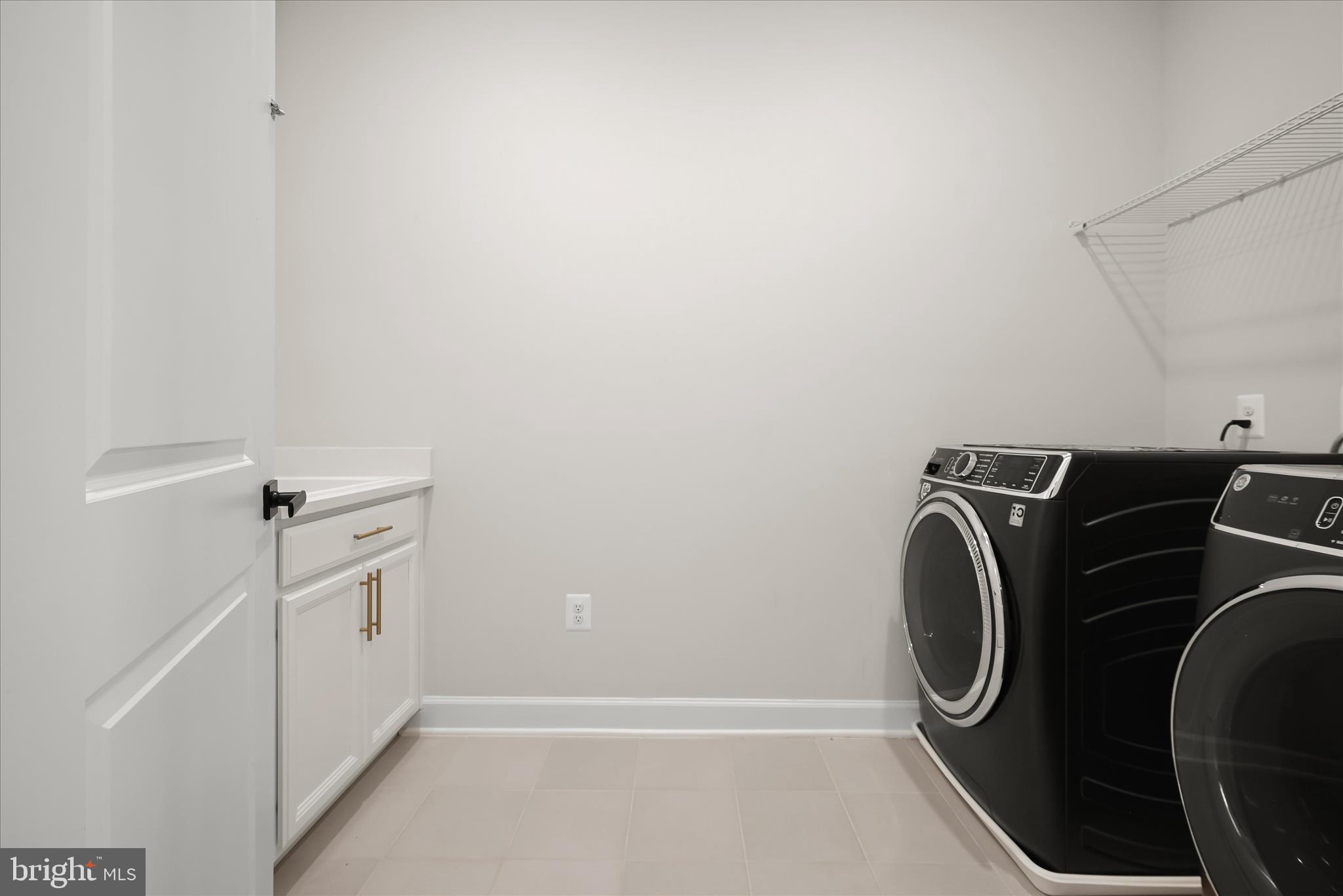 CEDAR CREEK - Residential