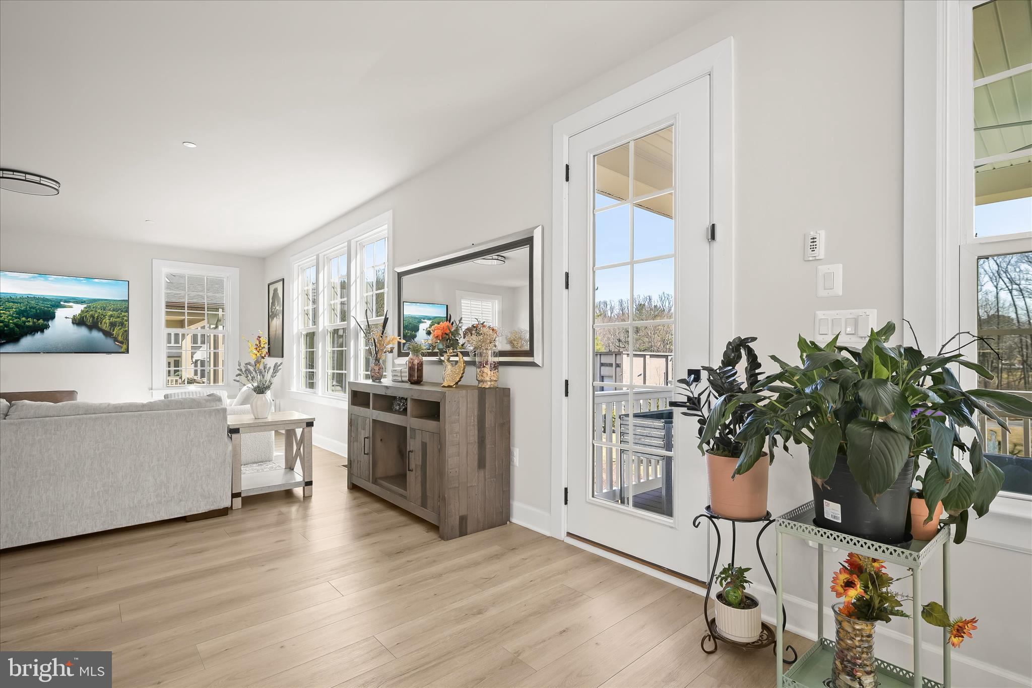 CEDAR CREEK - Residential