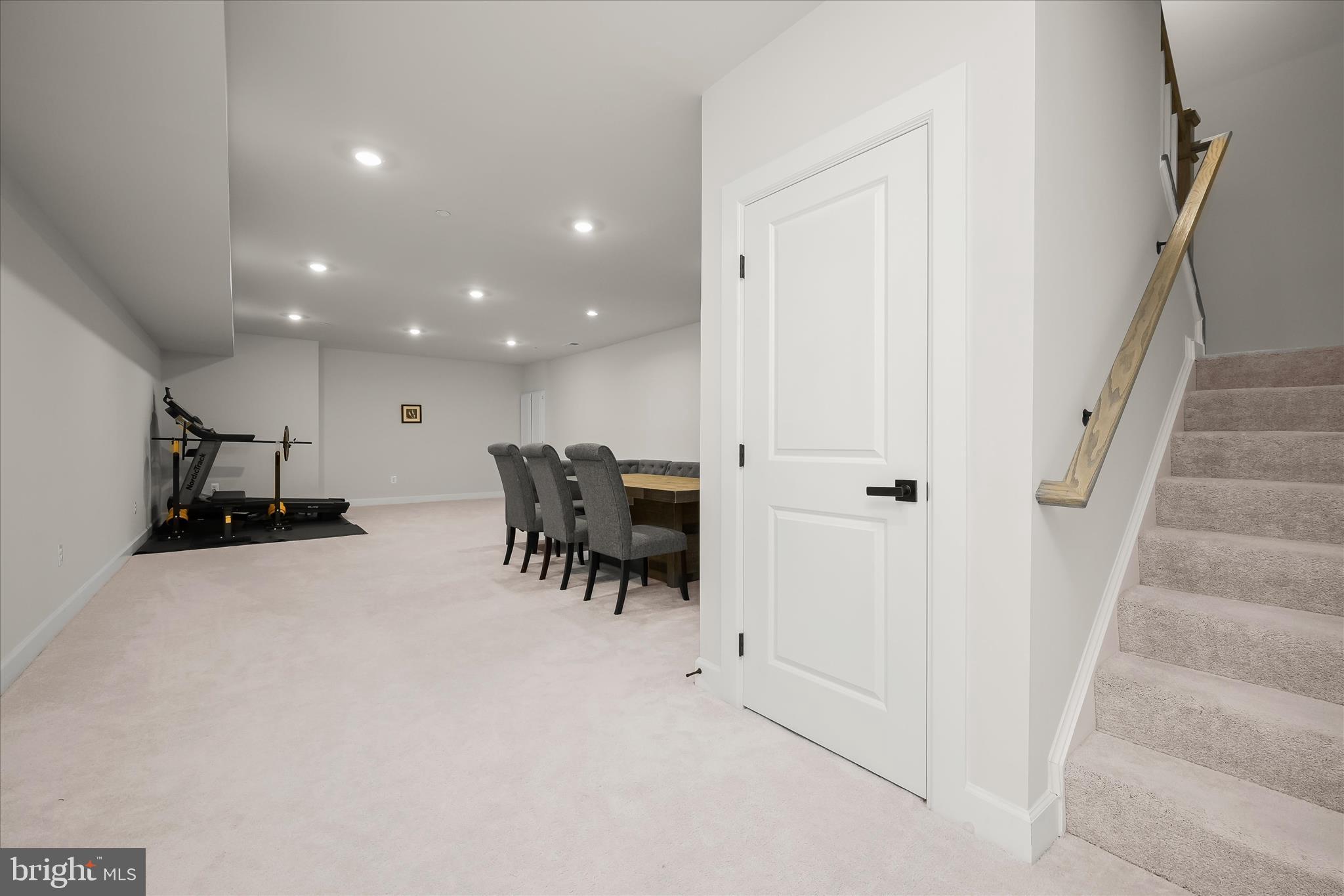 CEDAR CREEK - Residential