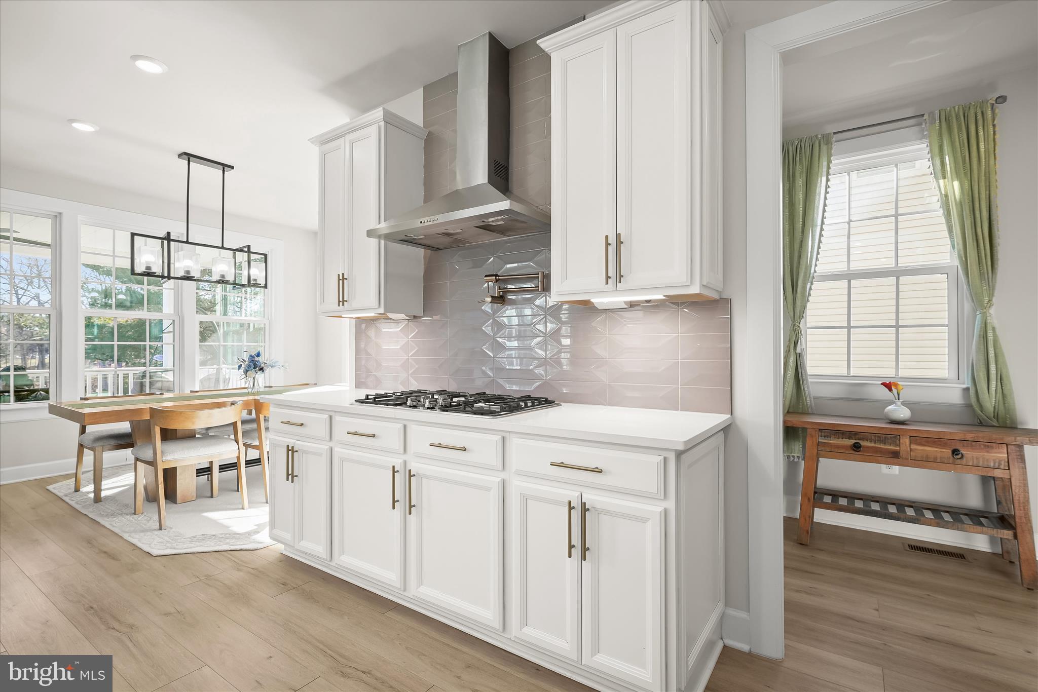 CEDAR CREEK - Residential