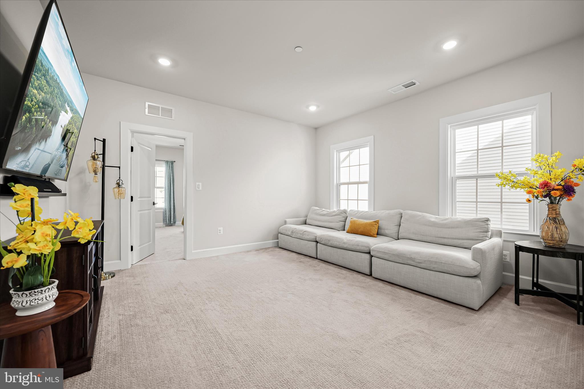 CEDAR CREEK - Residential