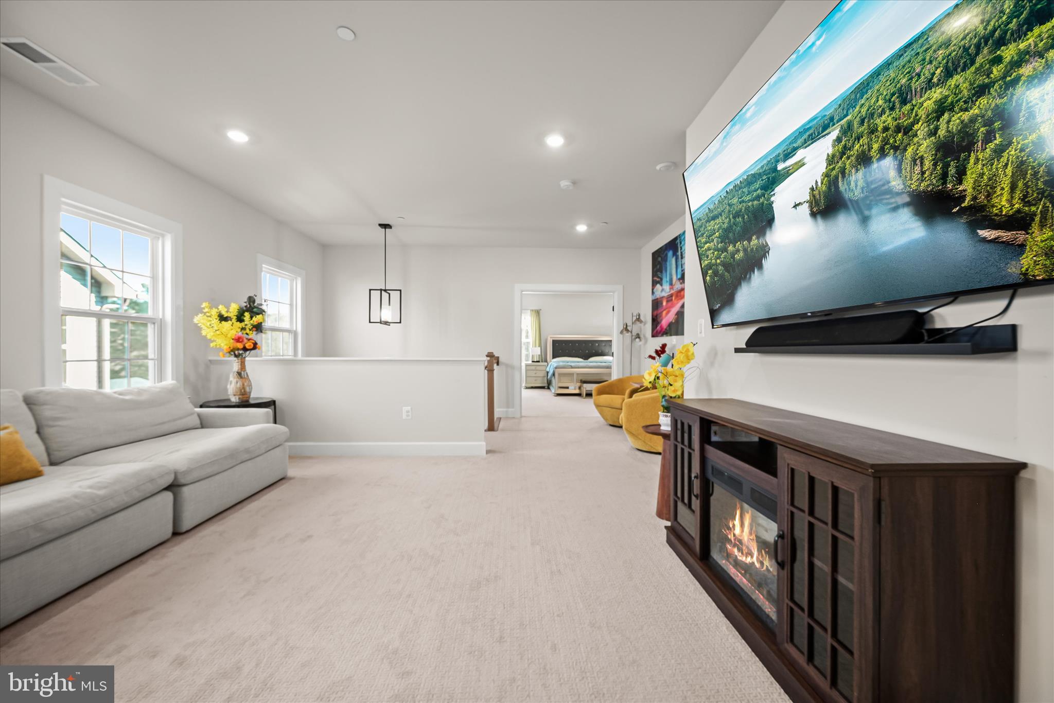 CEDAR CREEK - Residential