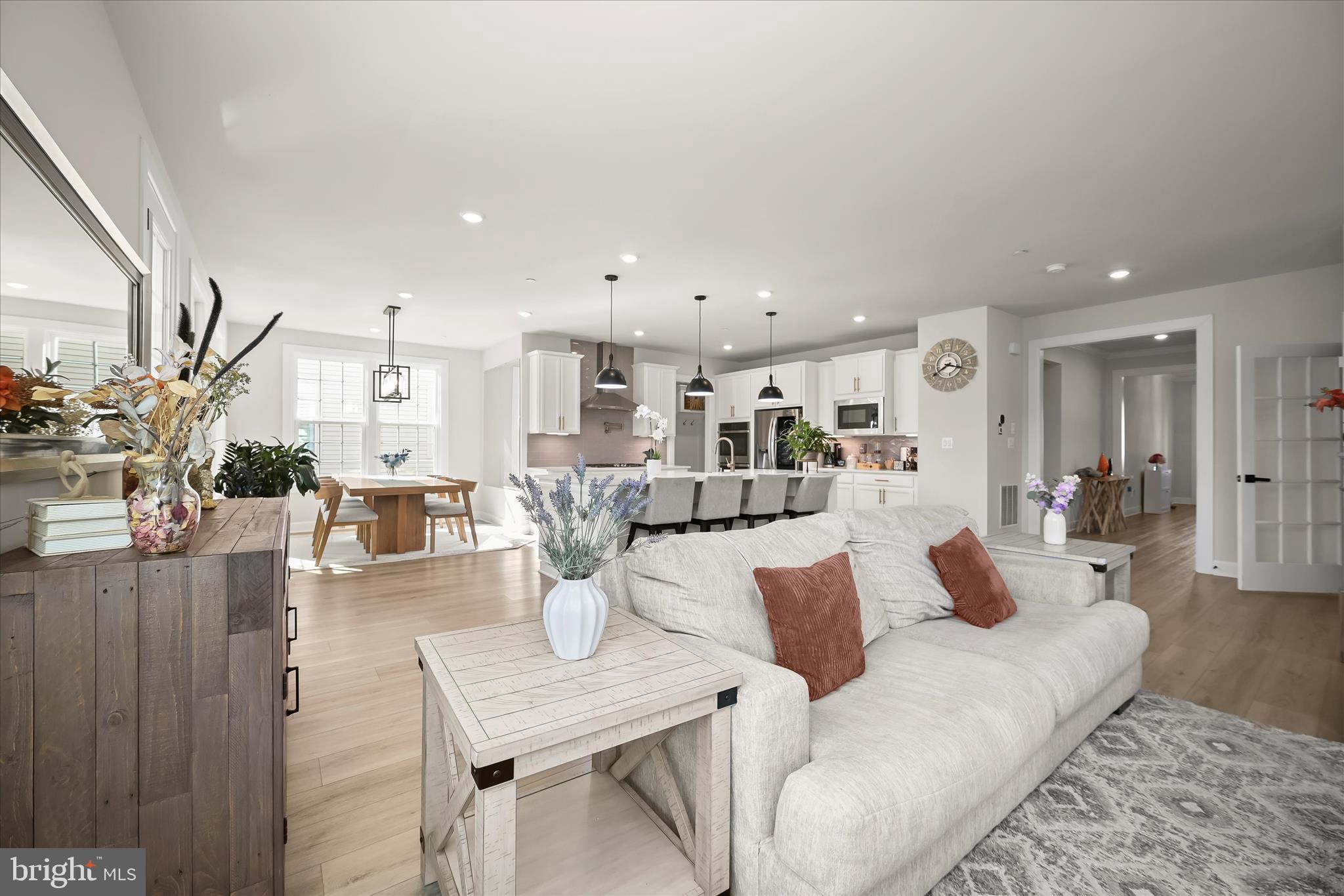 CEDAR CREEK - Residential