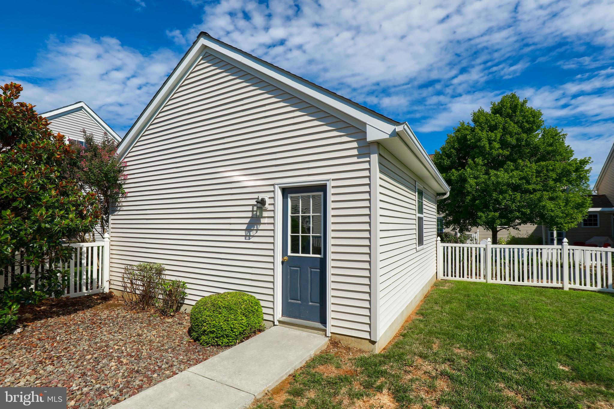 BRIGHTON - Residential