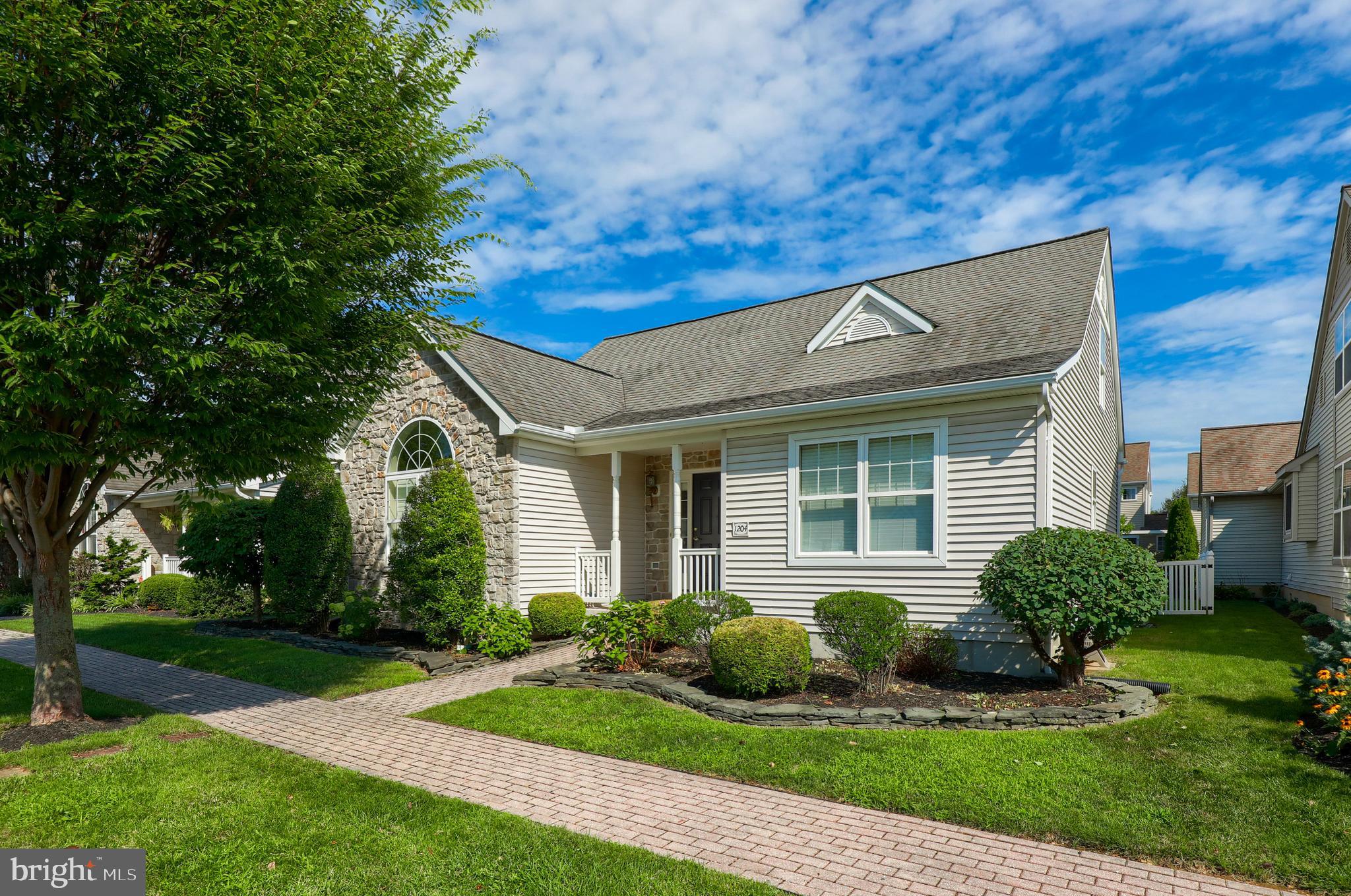 BRIGHTON - Residential