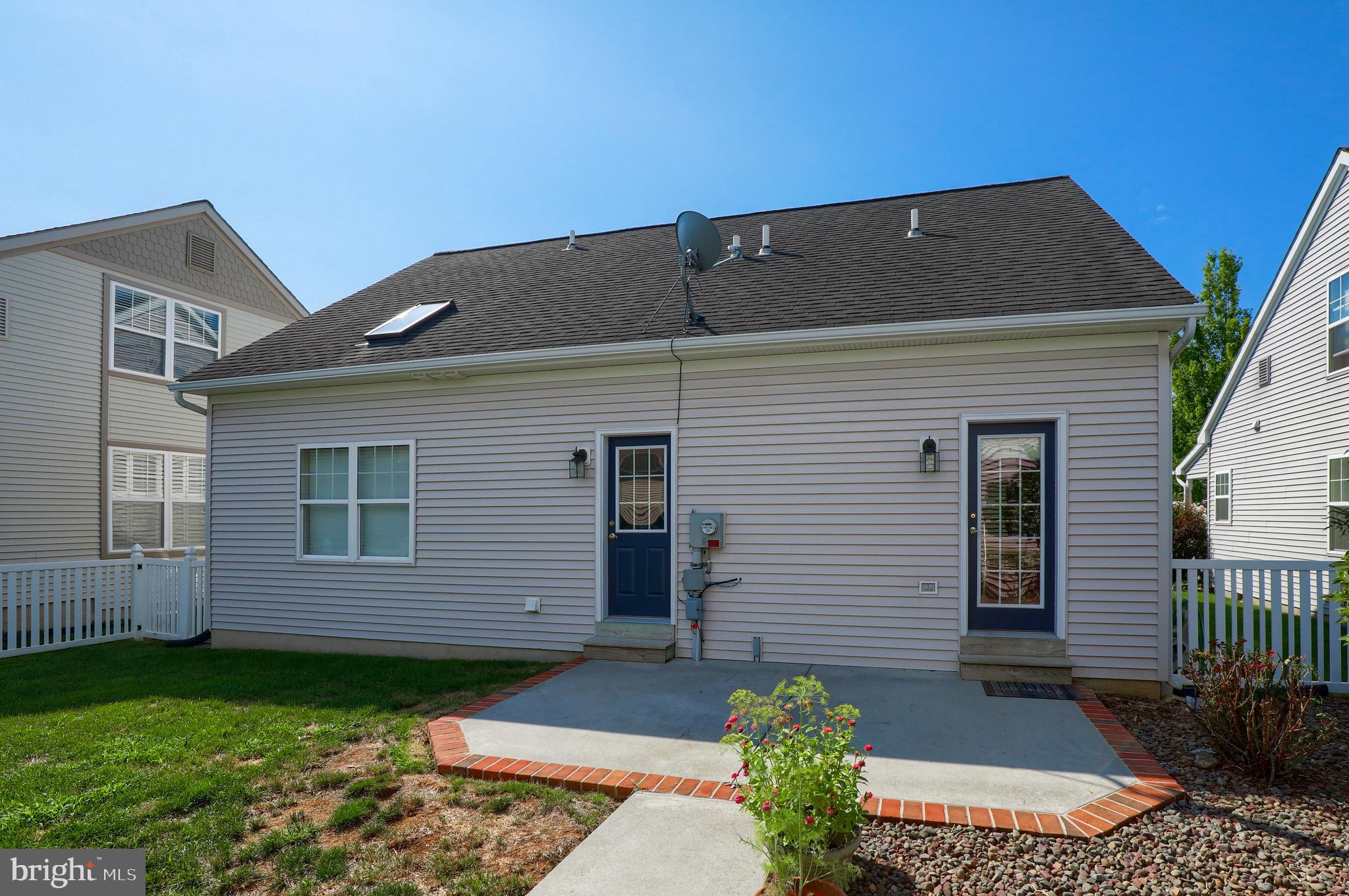 BRIGHTON - Residential