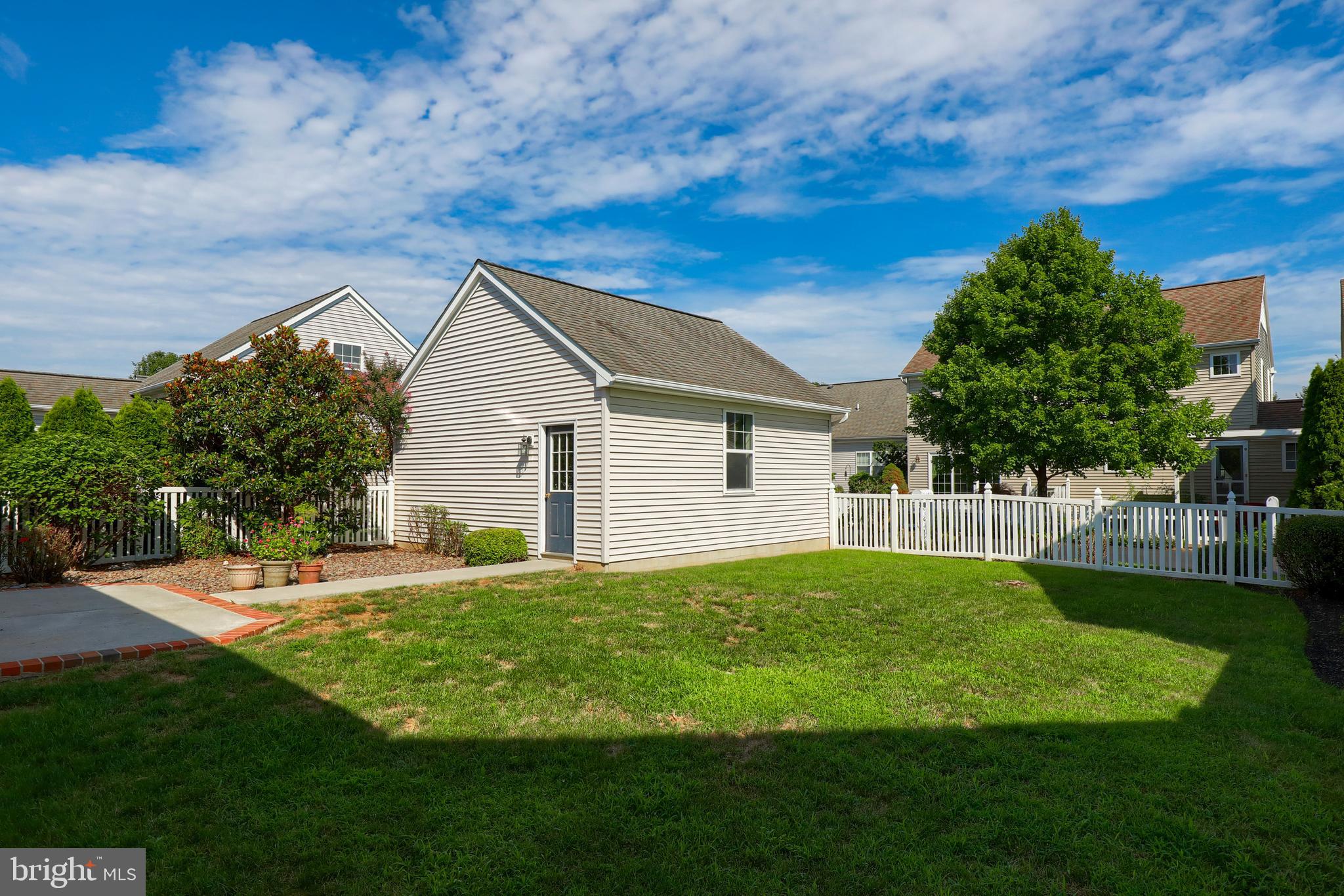 BRIGHTON - Residential