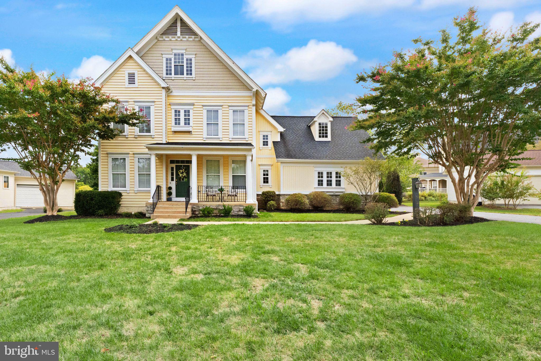 4093 VON NEUMAN CIRCLE