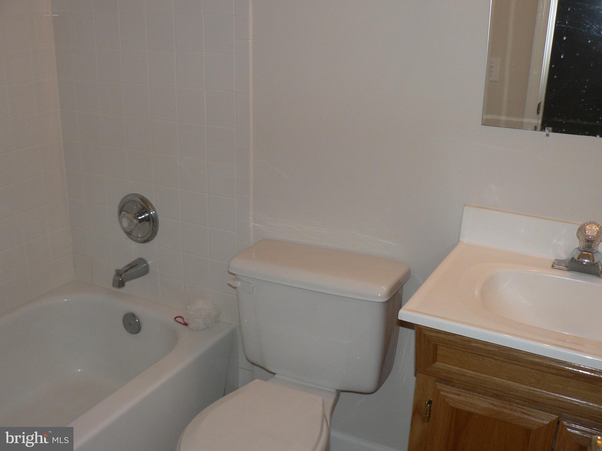 CHANTILLY HIGHLANDS - Residential Lease