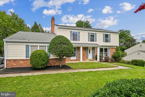 Photo of 8807 Bells Mill Road, POTOMAC, MD 20854 (MLS # MDMC2256394)